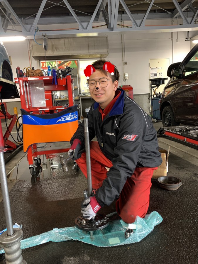 弘前の車検のコバックスタッフ（サンライズモータース）